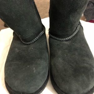 Used Kids Uggs - Sz 1